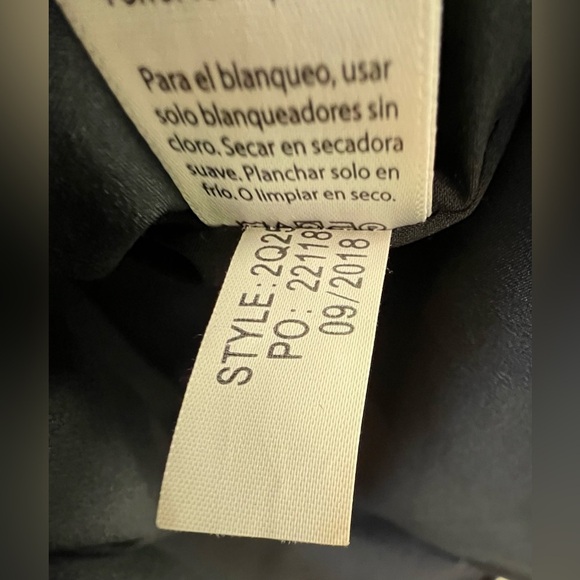 Vineyard Vines Jolly Plaid Flutter Sleeve Shift Dress - Picture 9 of 10